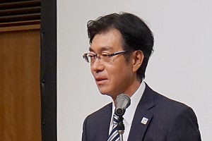 文部科学省 大臣官房審議官　佐野 太