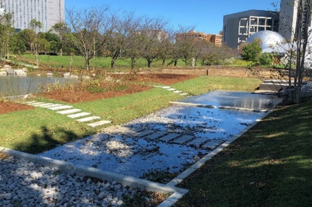 4fb1a1f09fa2a6258cdf062f101f8023 【C-ENGINE研究インターン詳細事例vol.25】アメリカ版生物多様性評価ツールのケーススタディと日本での適用検討 C-ENGINEでこれまで実施された研究インターンシップ、様々なグッドプラクティスが報告されています。その中で、C-ENGINE事務局が、参加した学生・指導教員・企業担当者の声を、インタビュー記事として詳細事例にまとめました。